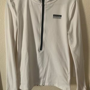 Pink sweater good condition no steins